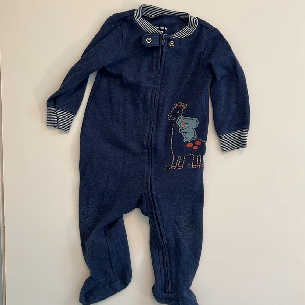 LOT! GUC 6 Pairs 9M Boy’s Pajamas PJs Onesies - Picture 3 of 10